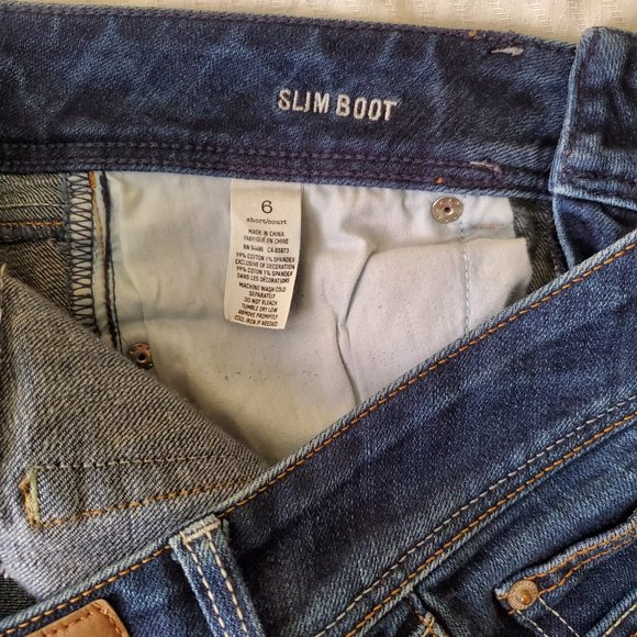 Dark Wash Boot Cut Jeans - Picture 3 of 3